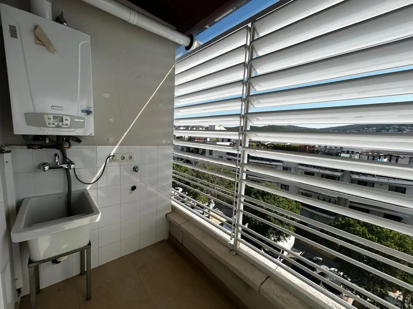Terrasse von Wohnung zum Verkauf in Sitges mit Klimaanlage, Heizung und Terrasse