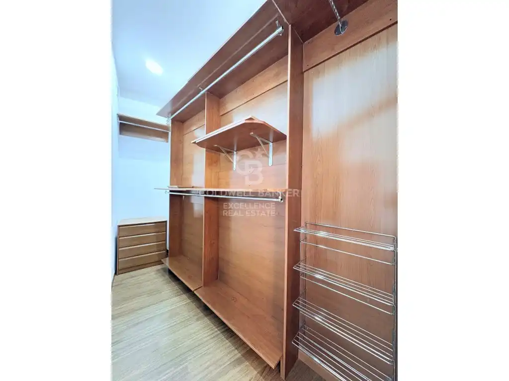 Habitación de Piso de alquiler en Valencia con Aire acondicionado, Amueblado y Horno