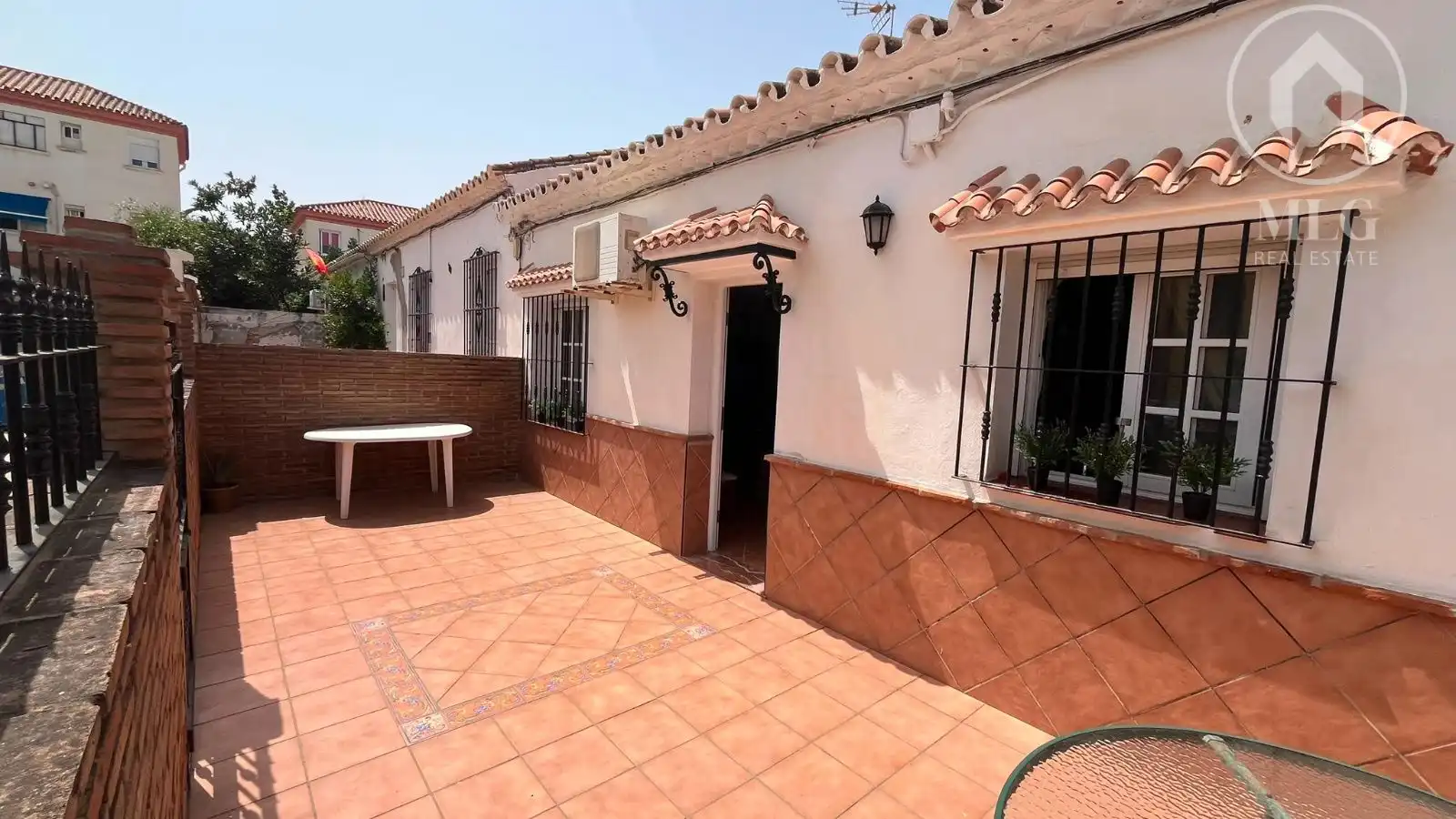 Vista exterior de Casa o chalet en venta en Málaga con Aire acondicionado, Terraza y Amueblado