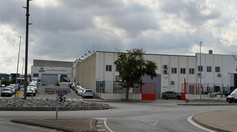 Foto 2 von Fabrikhallen zur Miete in Barri Antic, Barberà del Vallès
