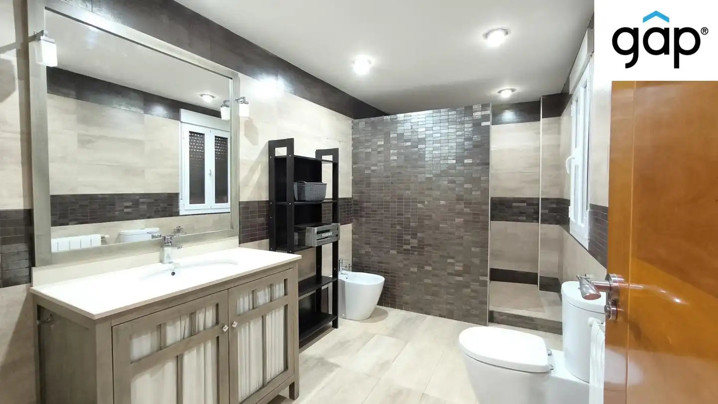 Baño de Casa o chalet en venta en Horcajo de Santiago con Aire acondicionado, Calefacción y Amueblado