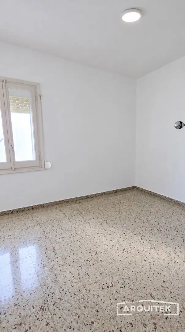 Habitación de Ático en venta en Lleida con Aire acondicionado, Calefacción y Terraza
