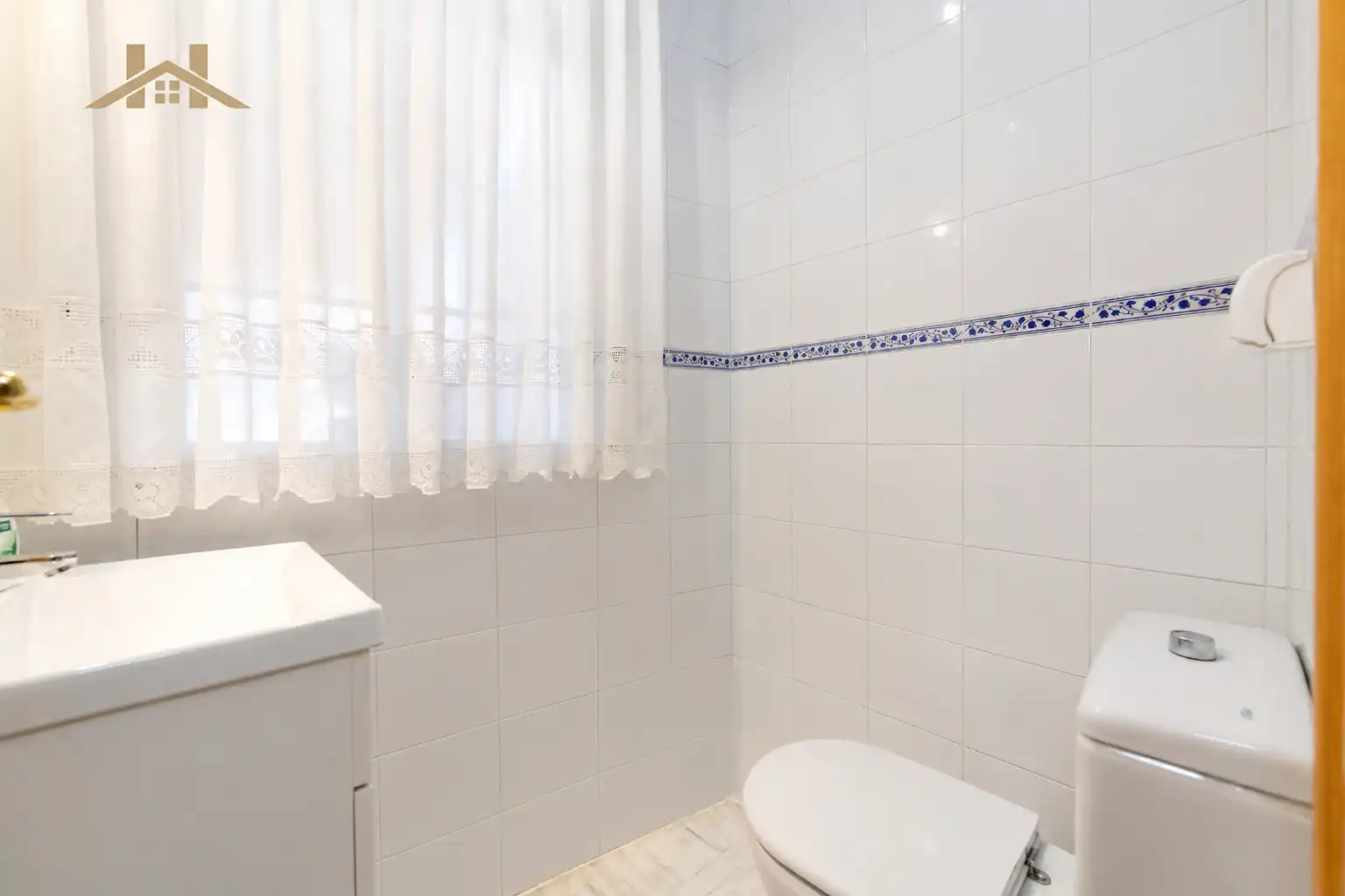 Villa mit Terrasse zum Verkauf in Calle de Luis Rodríguez Ontiveros, imagen 7