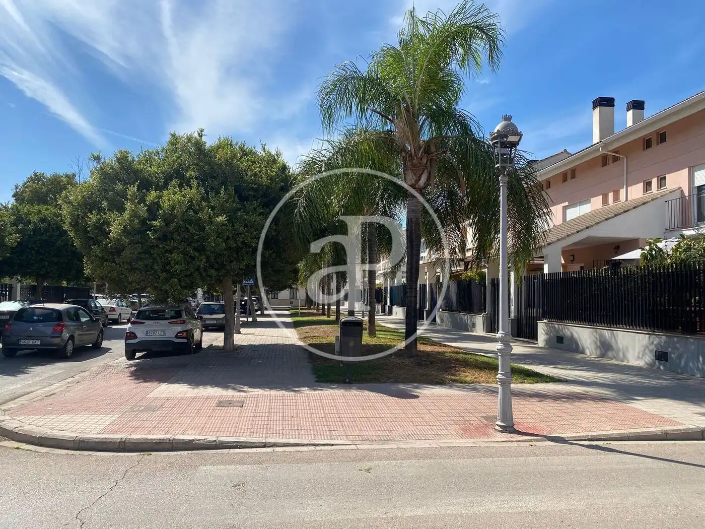Vista exterior de Casa adosada en venta en Moncada con Aire acondicionado, Calefacción y Terraza