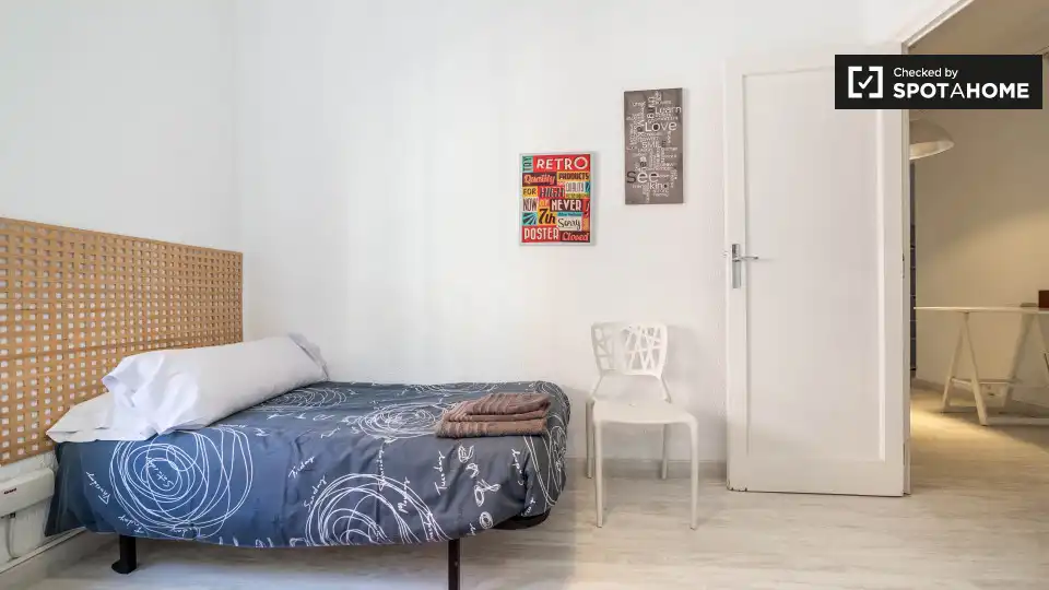 Flat with terrace to rent in L'Eixample, imagen 8