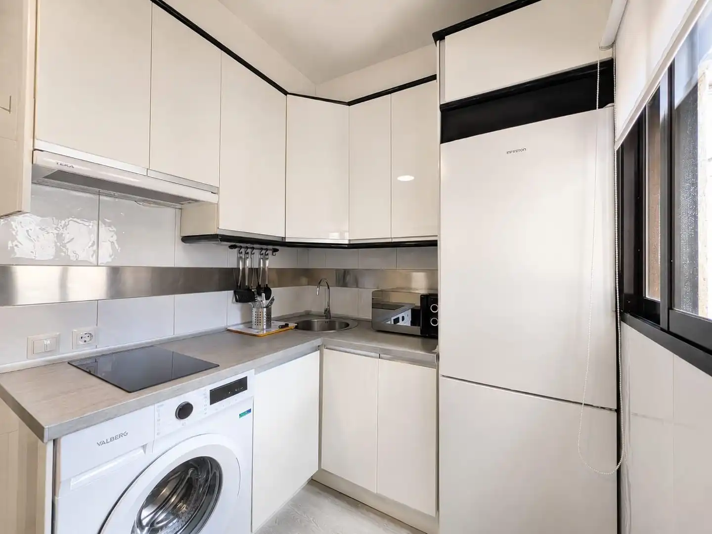 Küche von Wohnung zur Miete in Madrid mit Klimaanlage, Heizung und Möbliert