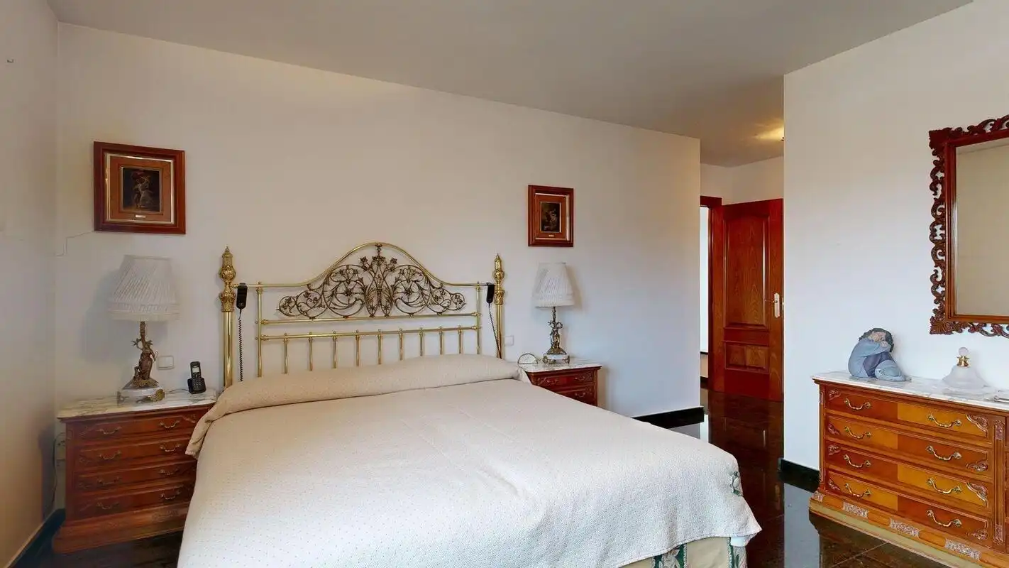 Casa o xalet en venda a Urbanizacion VALDEARENAS, Estación - San Antonio