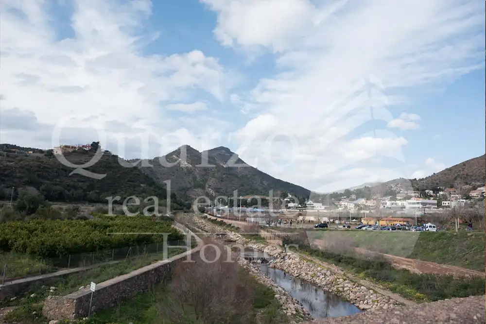 Vista exterior de Pis en venda en La Vall d'Uixó