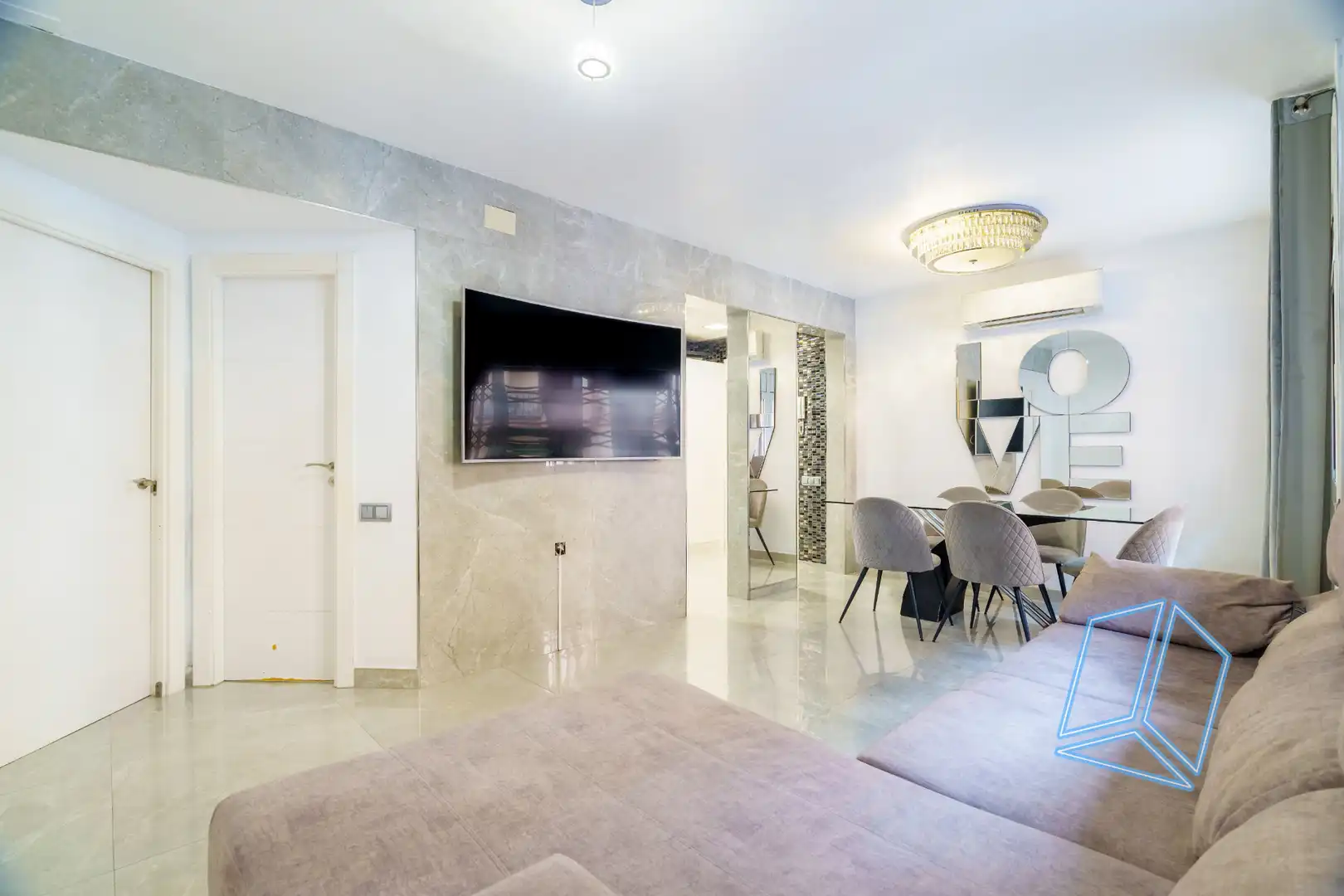 Sala de estar de Planta baja en venta en Barcelona con Amueblado y Horno