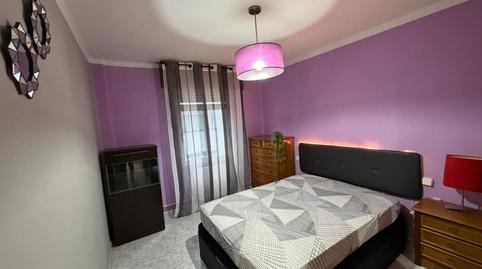 Foto 5 de Piso de alquiler en A Gándara, Narón