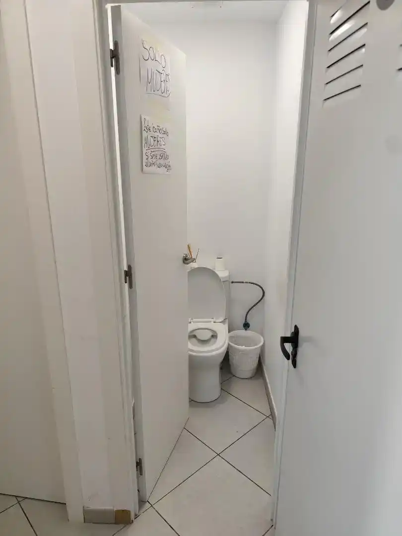 Bathroom of Flat for rent in Arona  with Air Conditioner, Private garden and Parquet flooring
