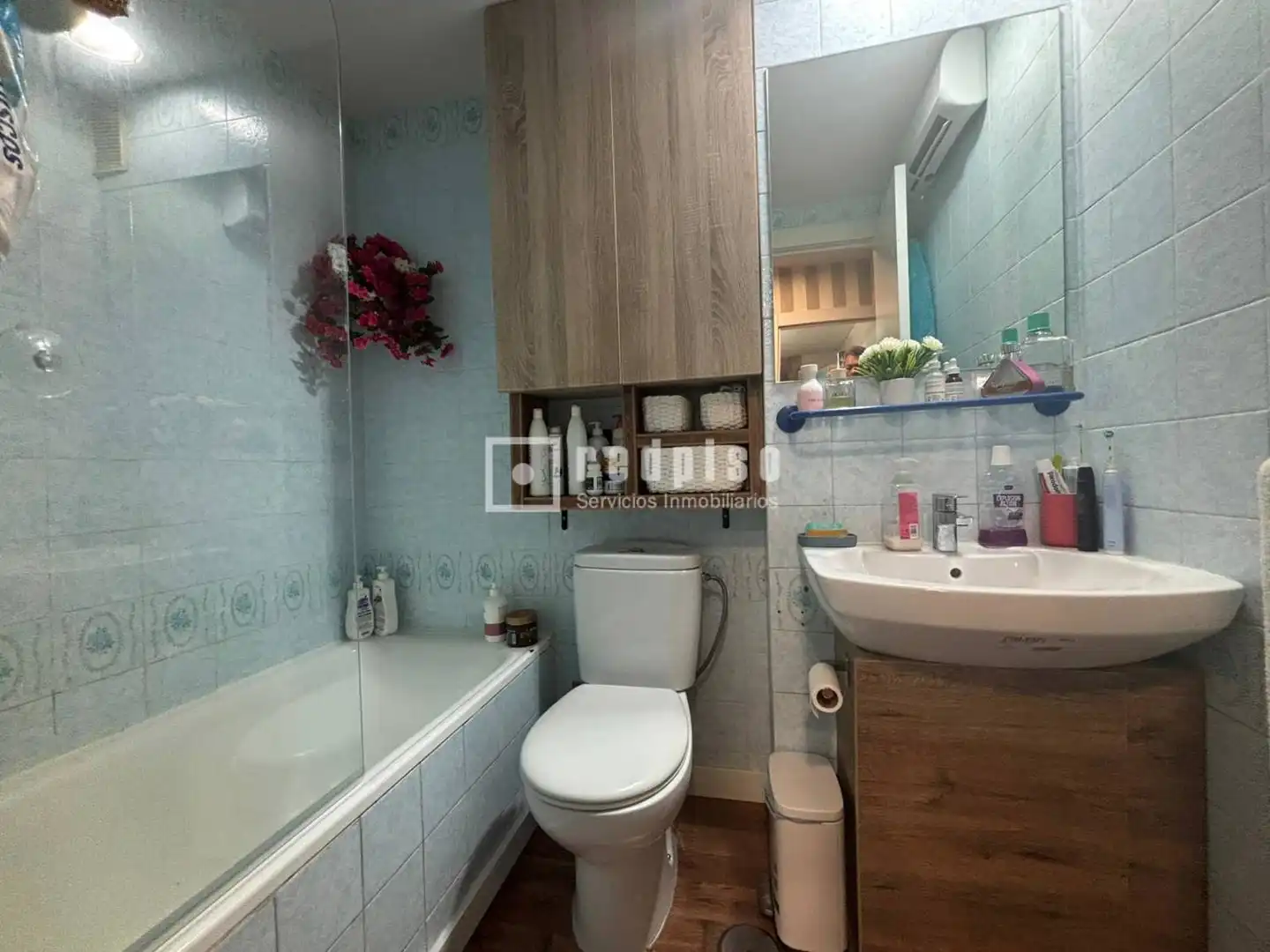 Bathroom of Flat for sale in Madrid  with Air Conditioner, Heating and Terrace
