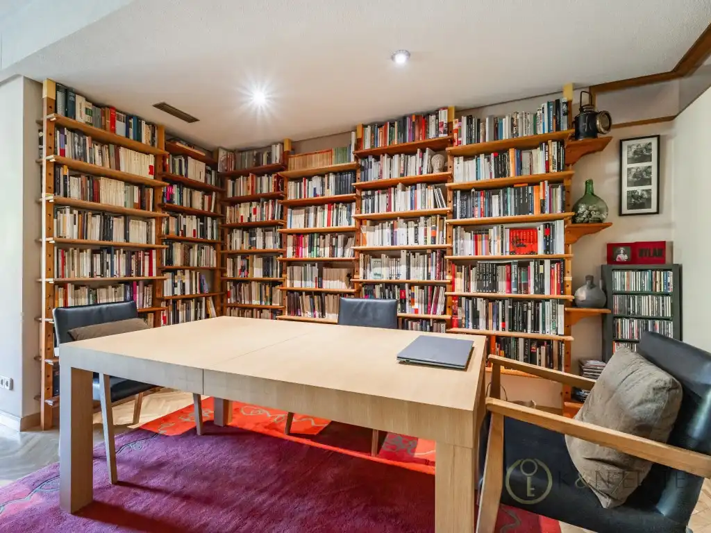 Flat with pool for sale in Calle Tramontana, imagen 3