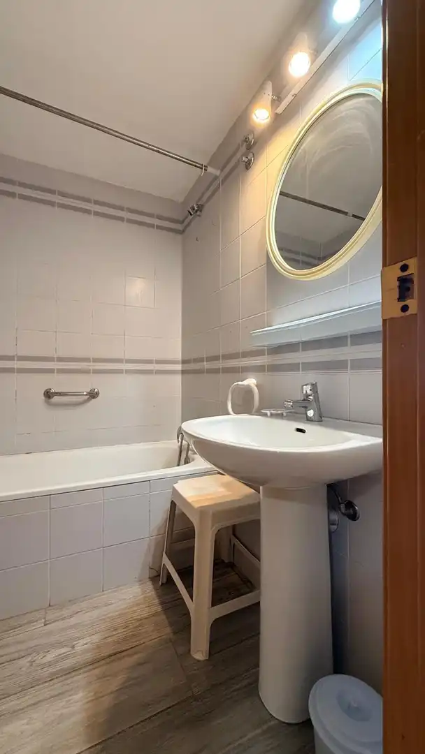 Appartement compact avec terrasse à vendre à MUGA B, imagen 9