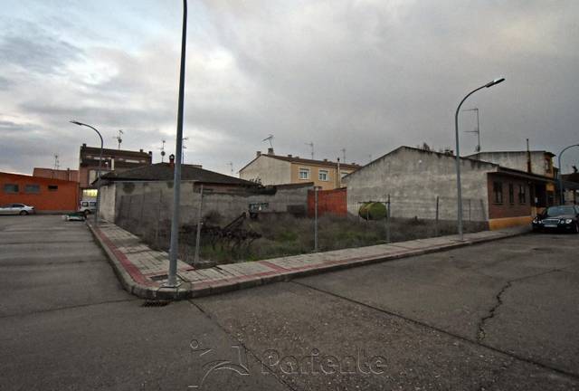 Terreno residencial en Venta en Calle Castillo en Pedrajas de San Esteban