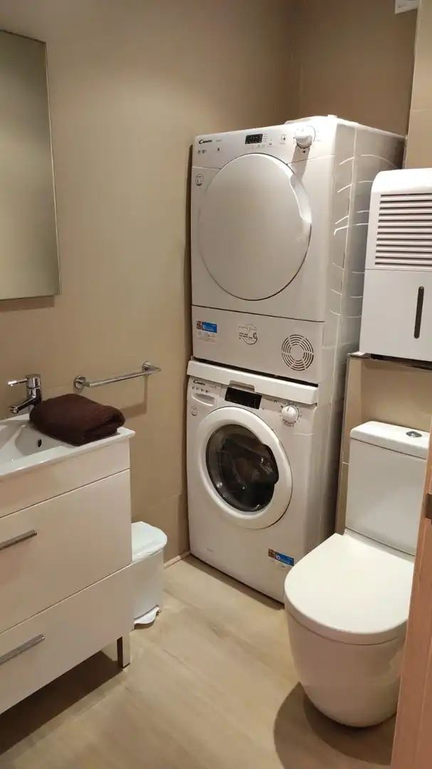 Baño de Casa o chalet de alquiler en Miengo con Calefacción, Jardín privado y Amueblado