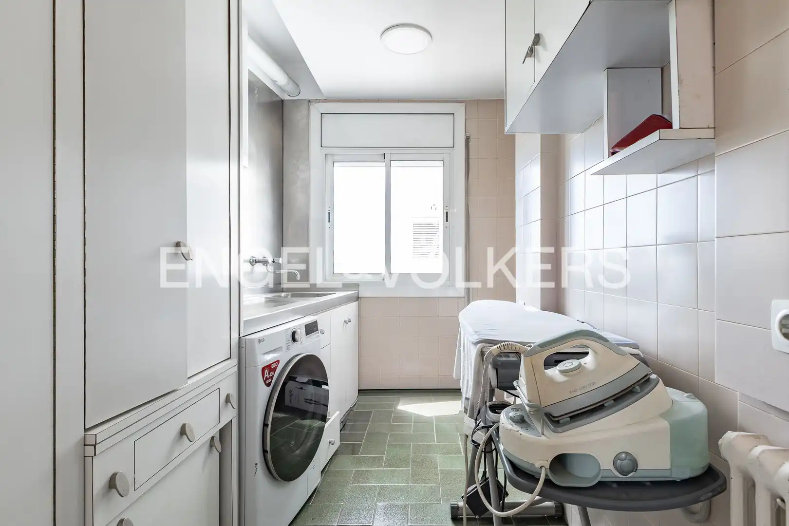 Cocina de Piso en venta en Granollers con Calefacción, Terraza y Trastero