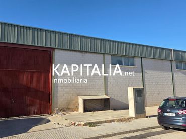 Nau industrial en venda a Agullent