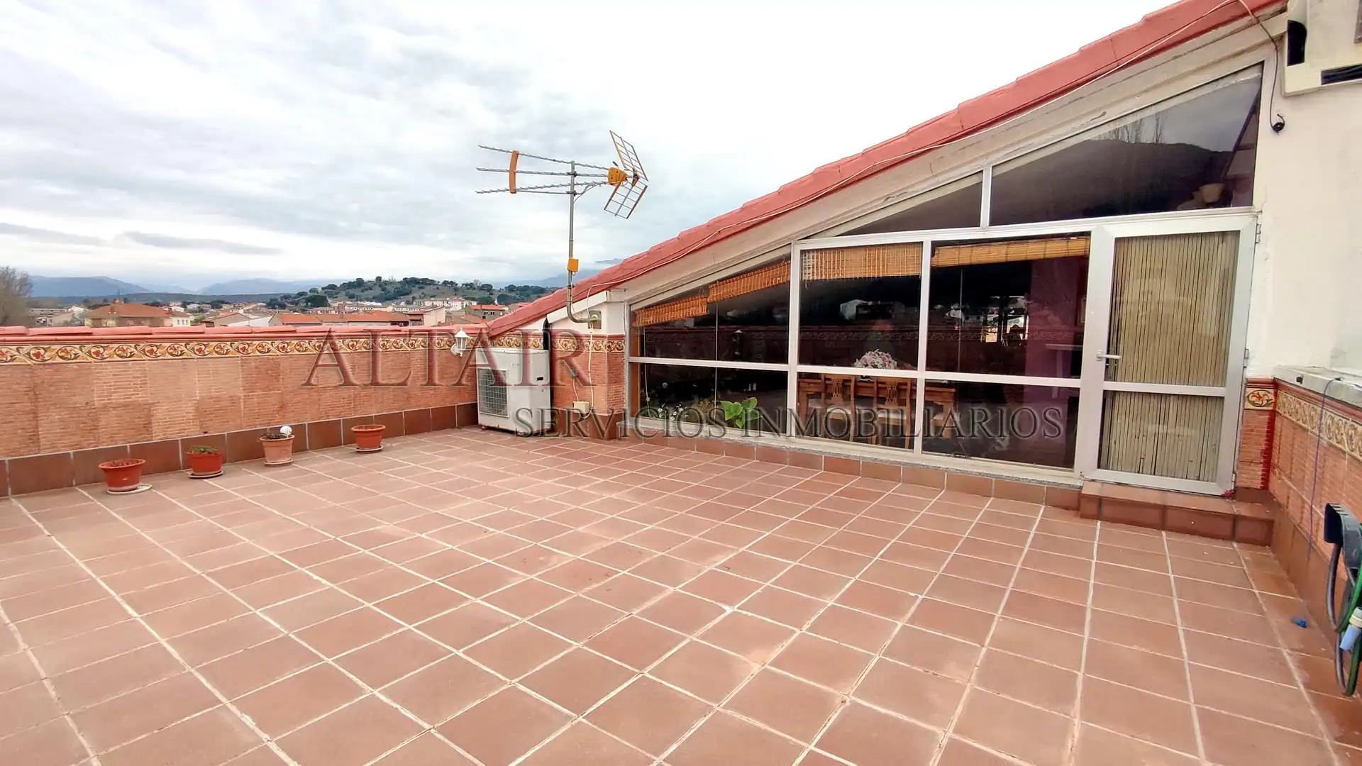 Terraza de Ático en venta en Navaluenga con Aire acondicionado, Calefacción y Terraza
