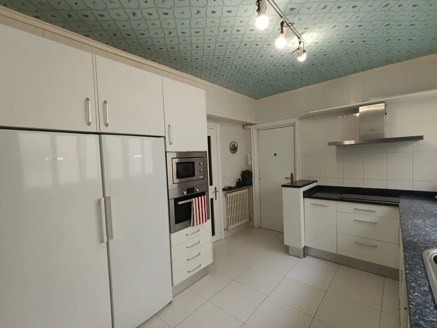 Cocina de Piso en venta en Getxo  con Calefacción, Terraza y Trastero