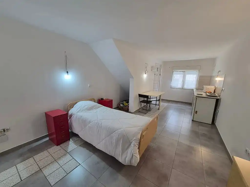Schlafzimmer von Erdgeschoss zum Verkauf in San Lorenzo de El Escorial mit Möbliert
