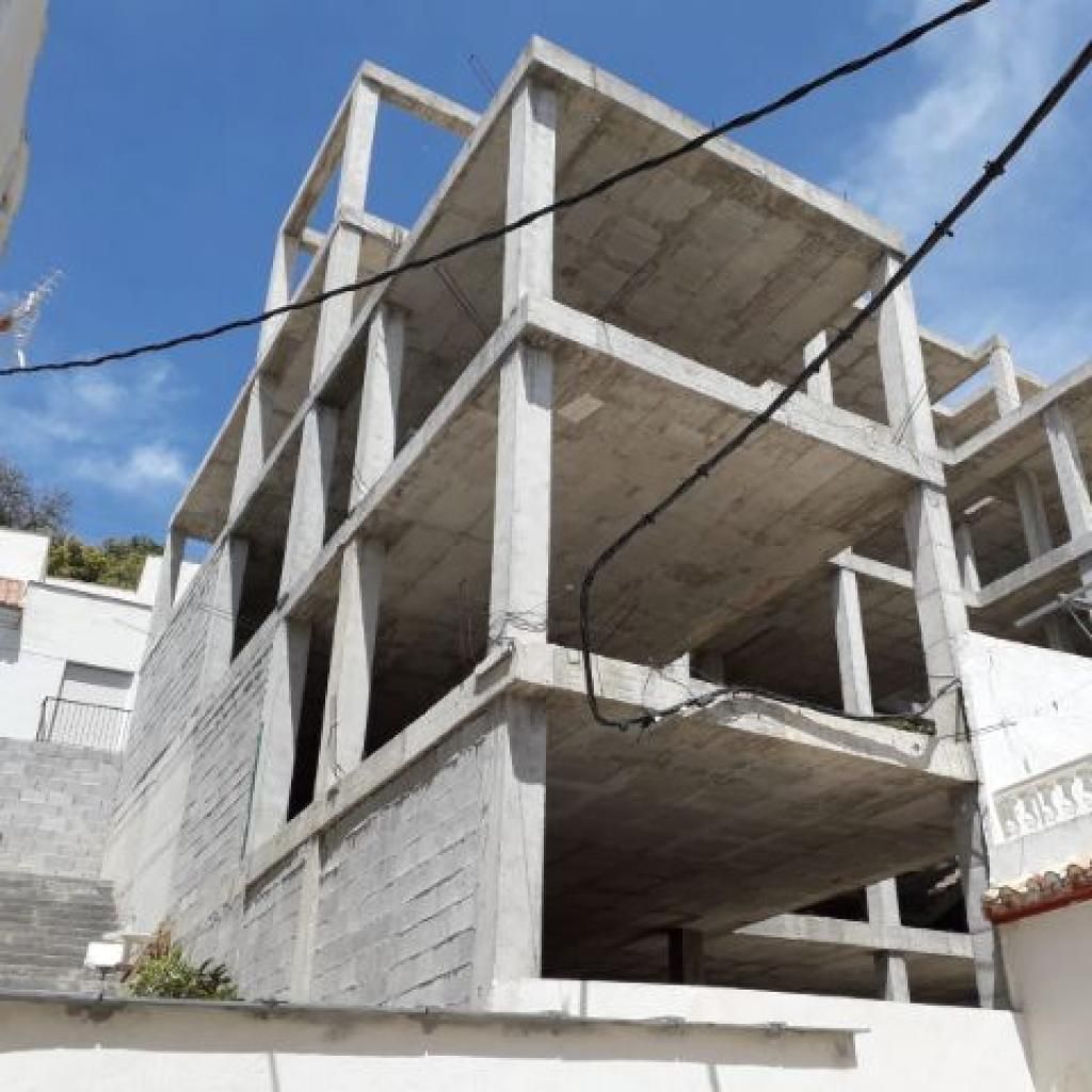 Exterior view of Building for sale in Lanjarón