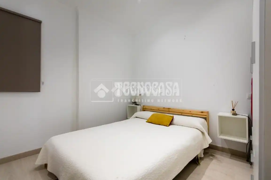 Dormitori de Casa adosada en venda en Vélez-Málaga amb Aire condicionat i Terrassa