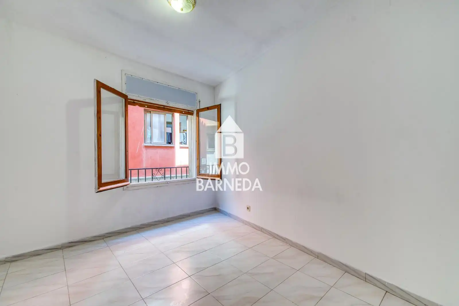 Habitación de Piso en venta en Castelló d'Empúries con Balcón