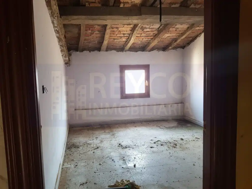 Casa adosada en venta en Zarratón