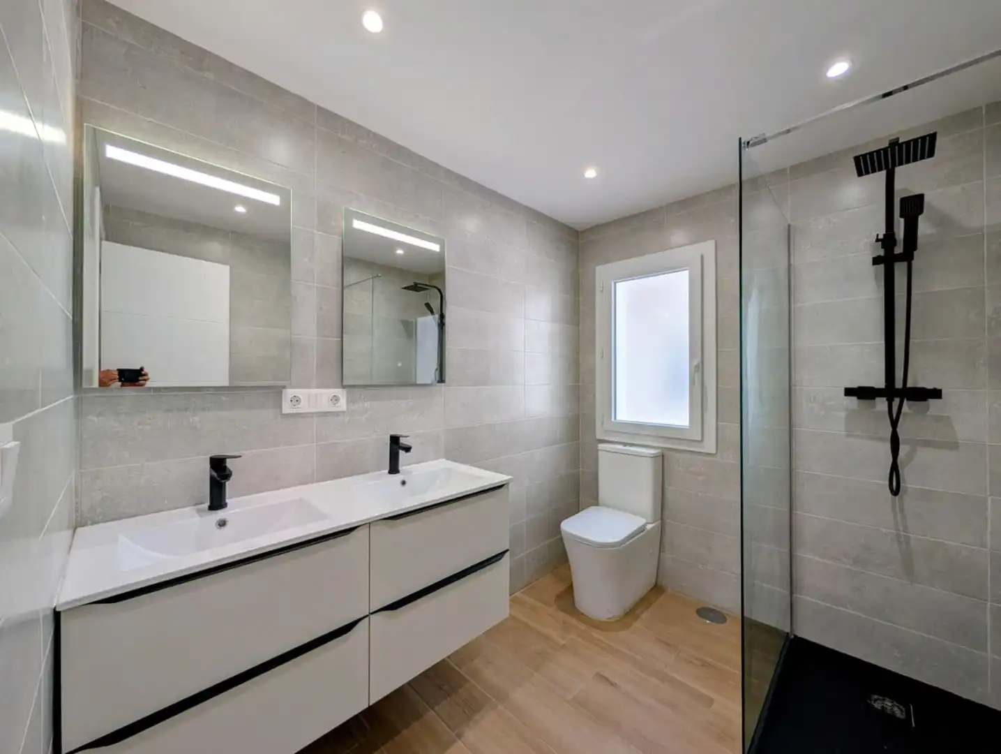Badezimmer von Wohnung zur Miete in Loja mit Terrasse