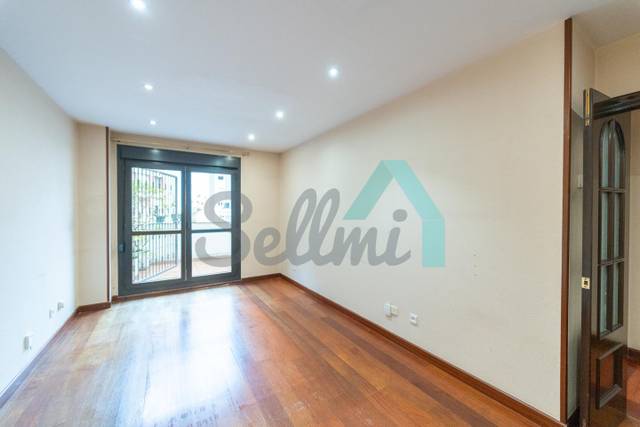 Piso en Venta en Carreño Miranda en Masip