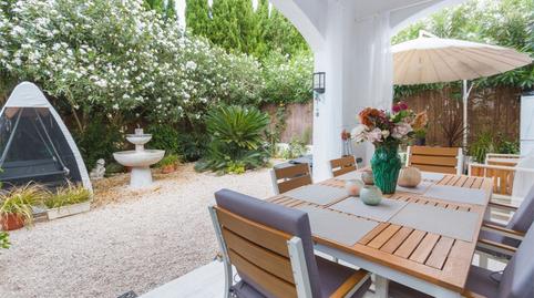 Foto 2 de Casa adosada en venda a Avinguda del Garrofer, Pedreguer, Alicante