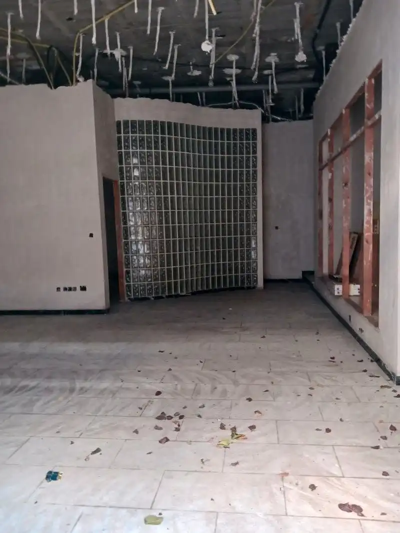 Gewerbefläche zur Miete in Carrer d'Alzira, imagen 2