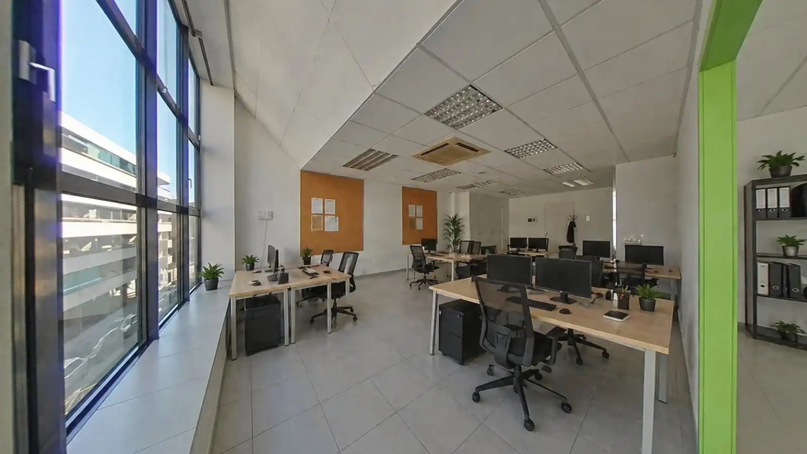 Local comercial de lloguer a Centre - Passeig i Rodalies, imagen 2