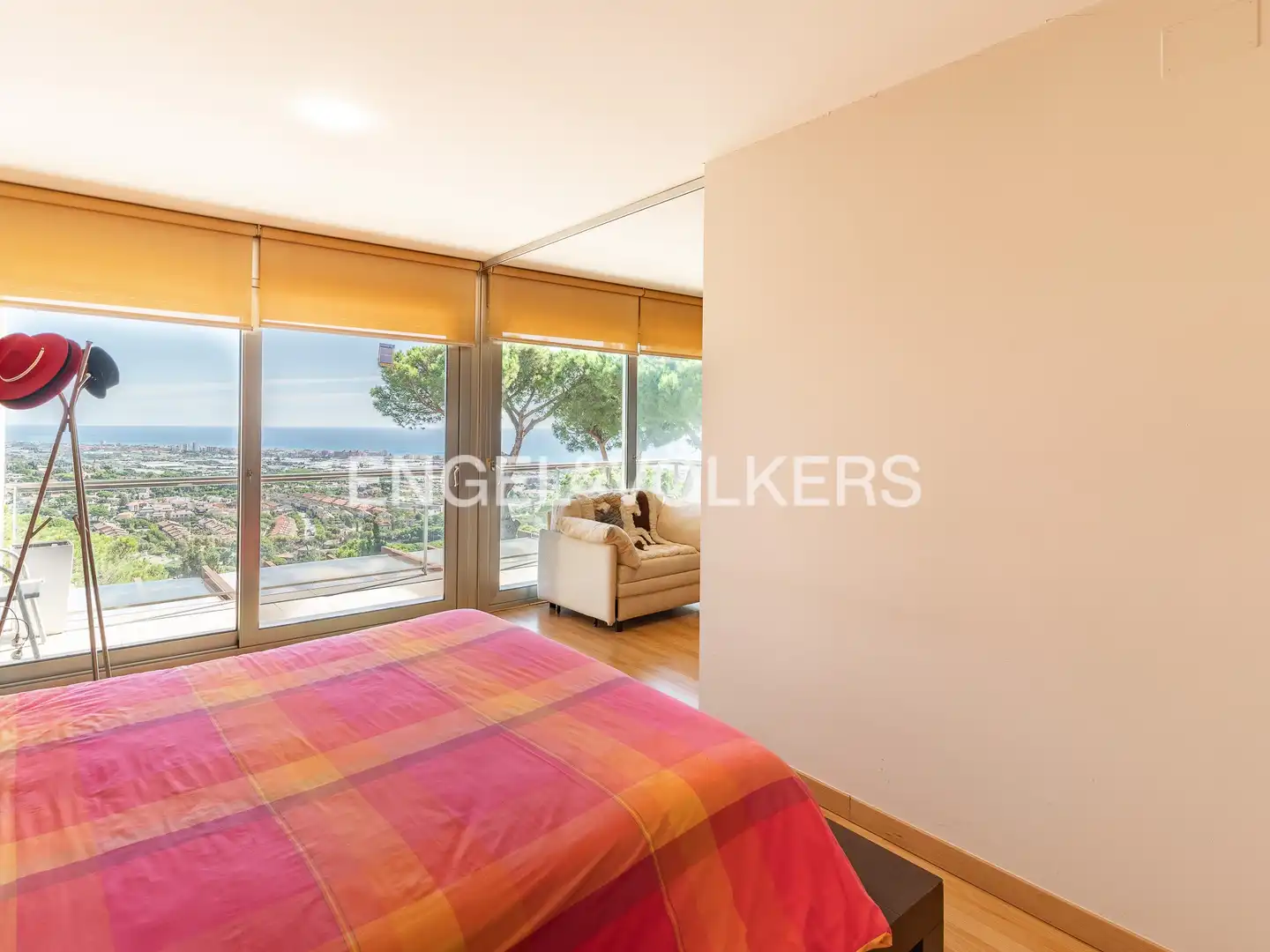 Casa amb terrassa en venda a Premià de Dalt, imagen 7