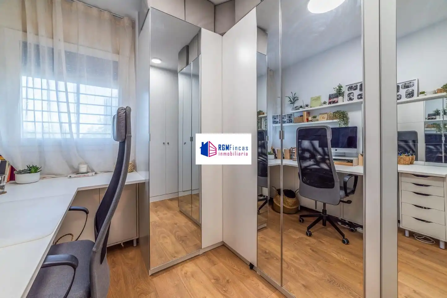 Piso en venta en Sevilla con Aire acondicionado, Calefacción y Jardín privado