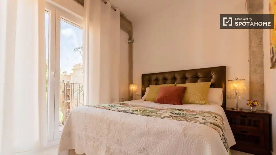 Bedroom of Flat for rent in Valencia  with Air Conditioner, Heating and Furnished