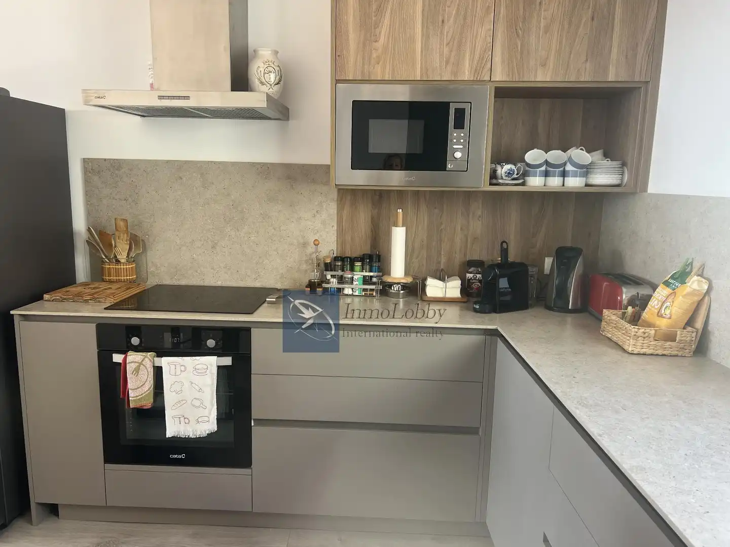 Cuina de Apartament en venda en Sant Feliu de Guíxols amb Aire condicionat, Calefacció i Terrassa