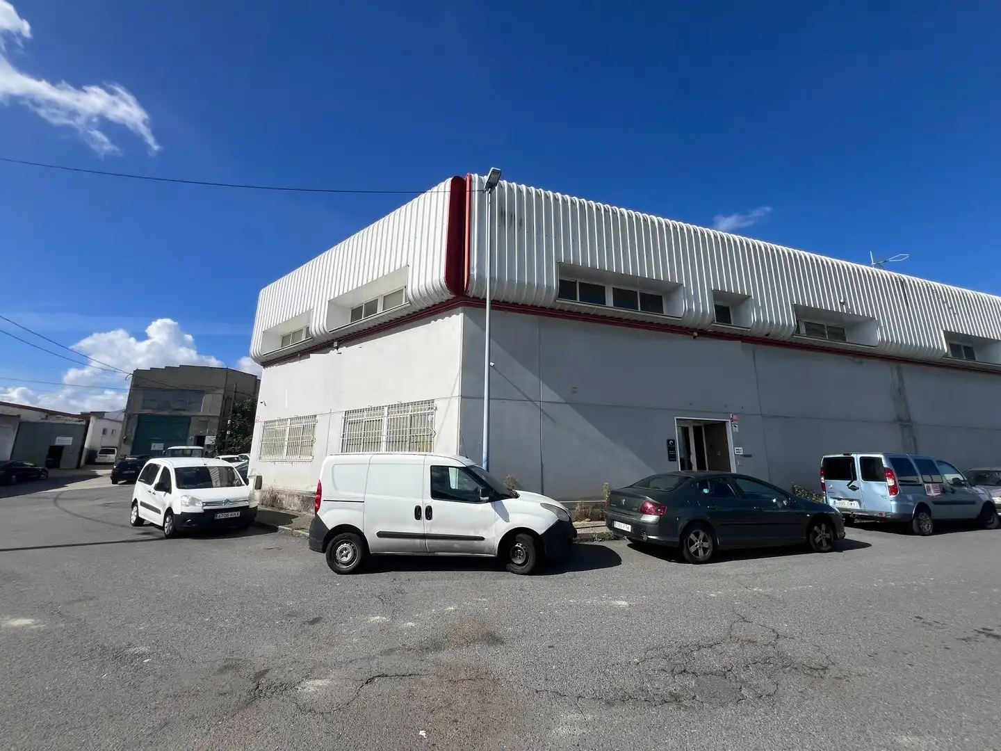 Nau industrial en venda a Avenida Alvedro 16, imagen 4