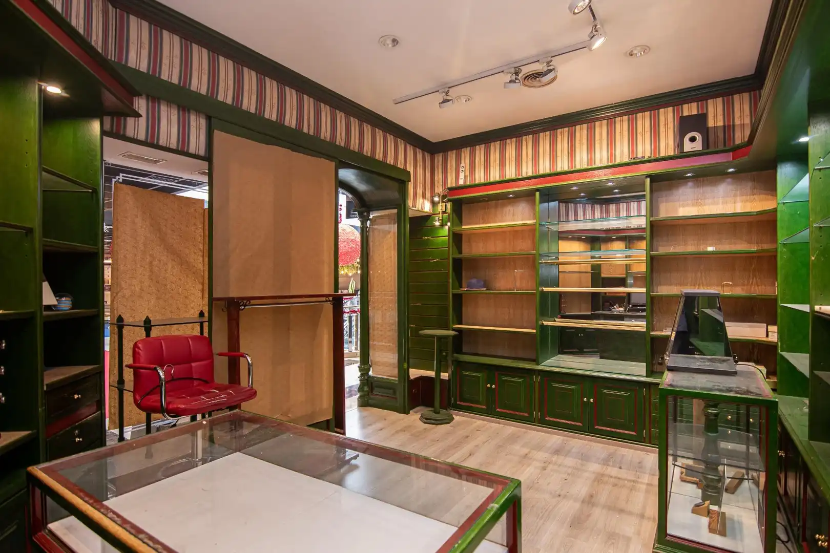 Locale commerciale in vendita a Avenida ramon cajal, imagen 10
