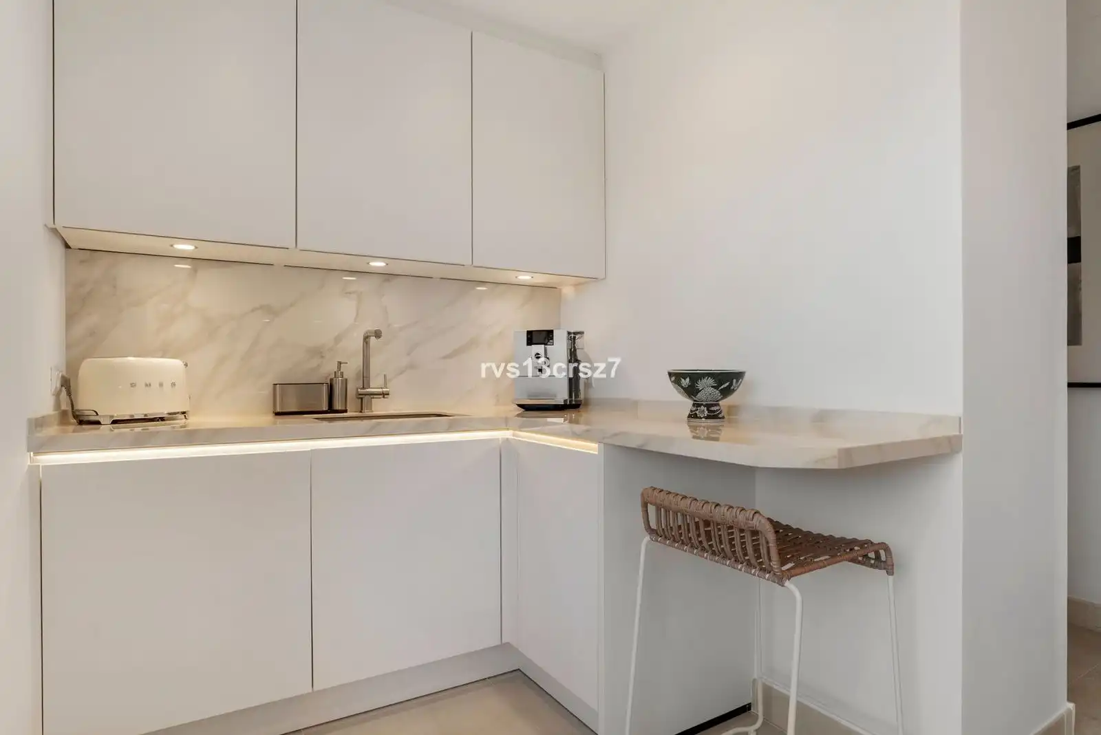 Apartment with pool for sale in Calle José Medina 74, imagen 11