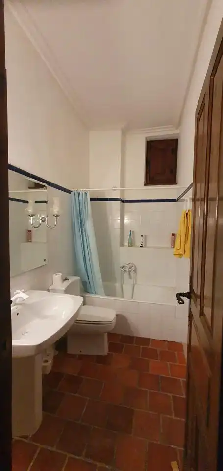 Bany de Casa o xalet en venda en Miranda del Castañar amb Calefacció i Terrassa