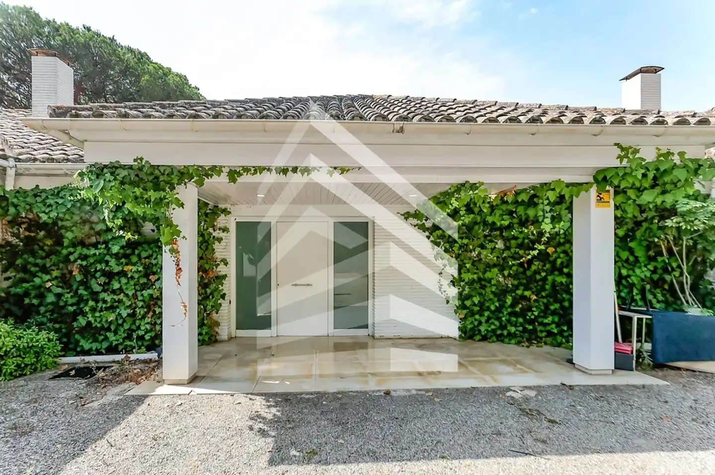 Casa amb terrassa en venda a Avinguda Rocaferrera, imagen 3