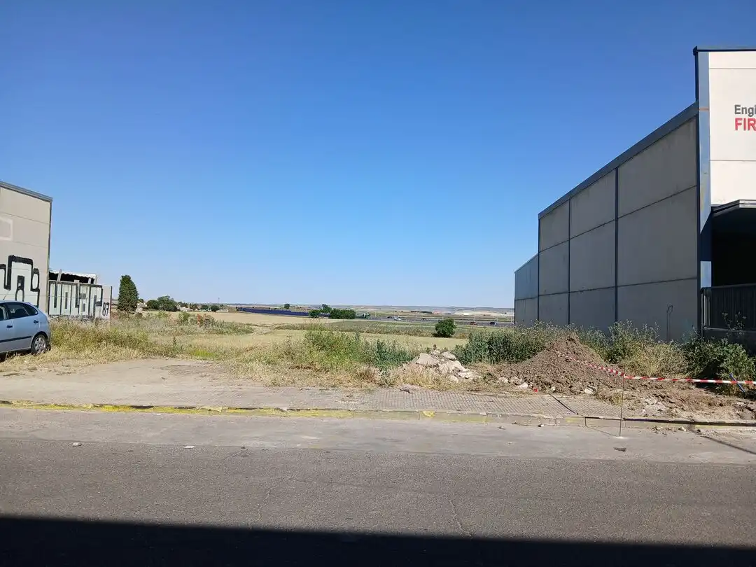 Terreno industrial en venta en Yuncos