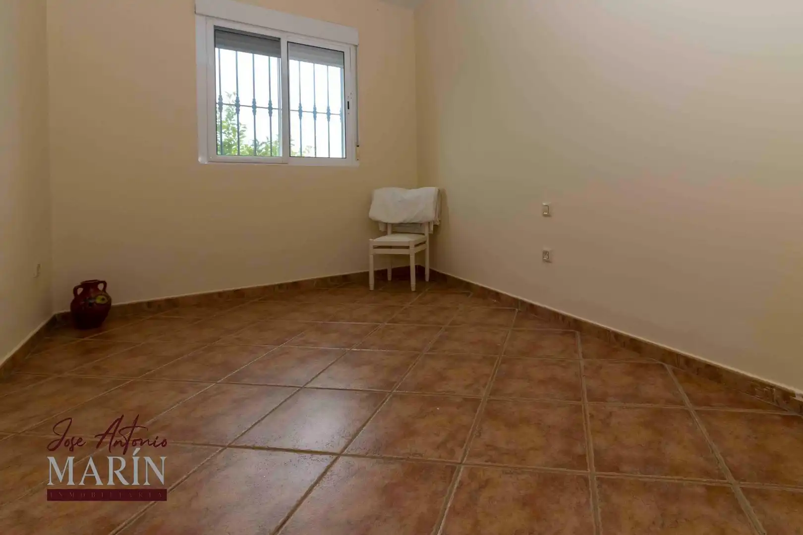 Dormitori de Casa o xalet en venda en Badajoz amb Terrassa, Traster i Moblat