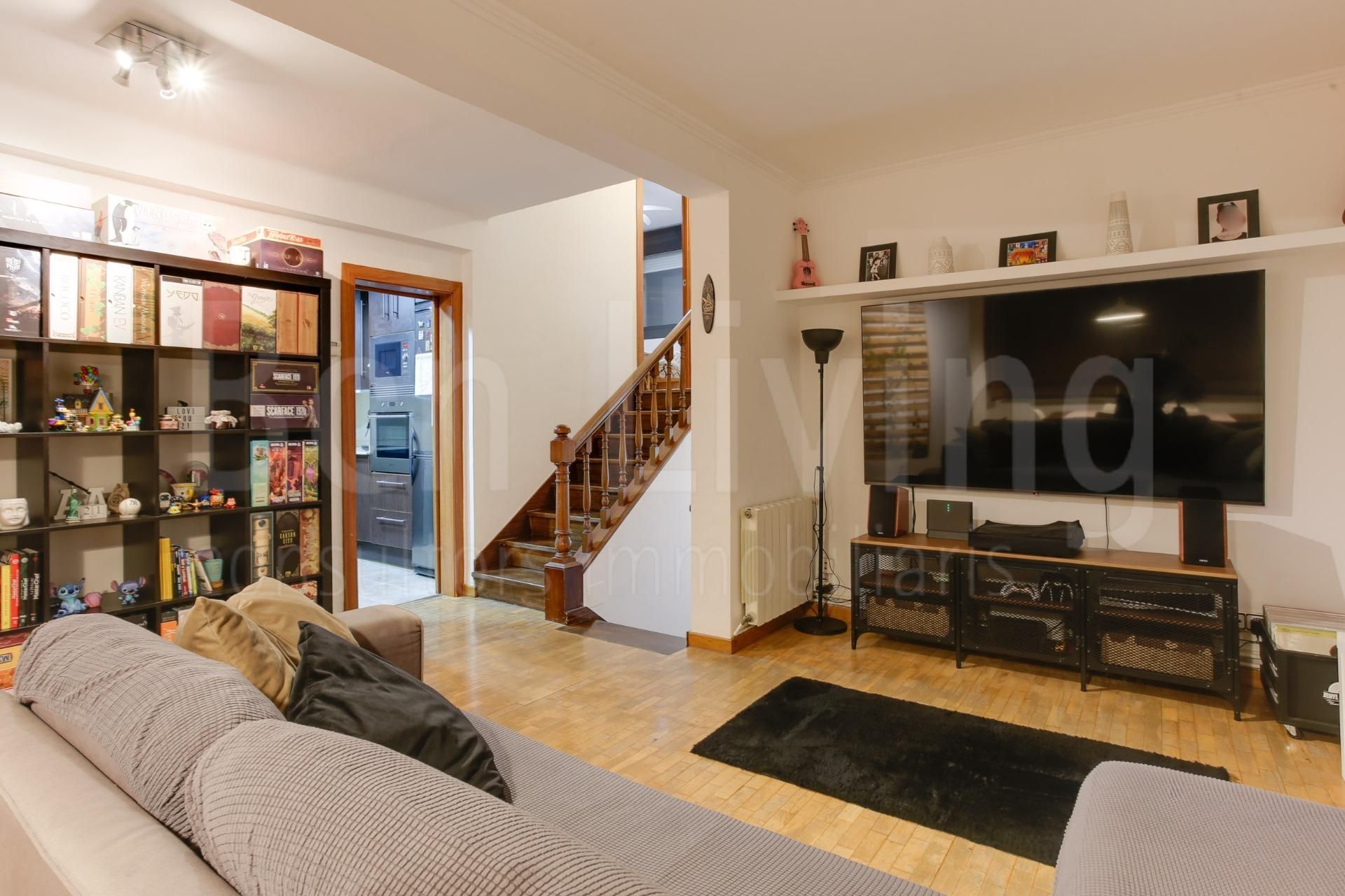 Living room of Duplex for sale in  Barcelona Capital  with Heating