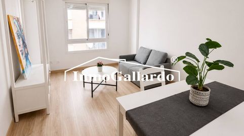 Foto 2 de Piso en venta en Calle Sebastián de Eslava, Parque Victoria Eugenia, Málaga Capital