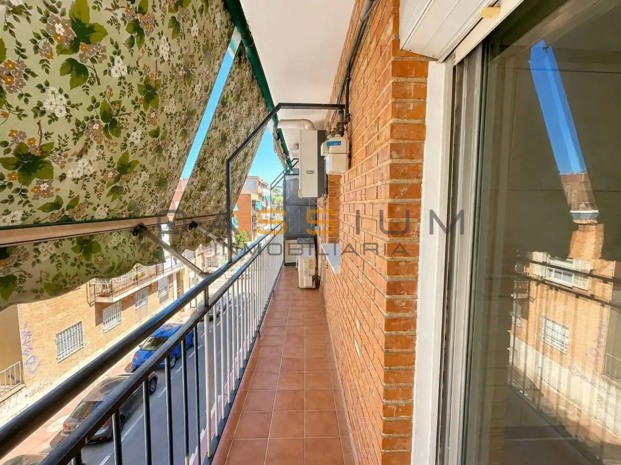Terrassa de Pis en venda en Cornellà de Llobregat amb Aire condicionat, Calefacció i Terrassa