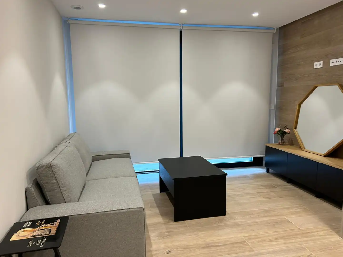 Wohnzimmer von Wohnung zur Miete in  Pamplona / Iruña mit Klimaanlage, Heizung und Terrasse