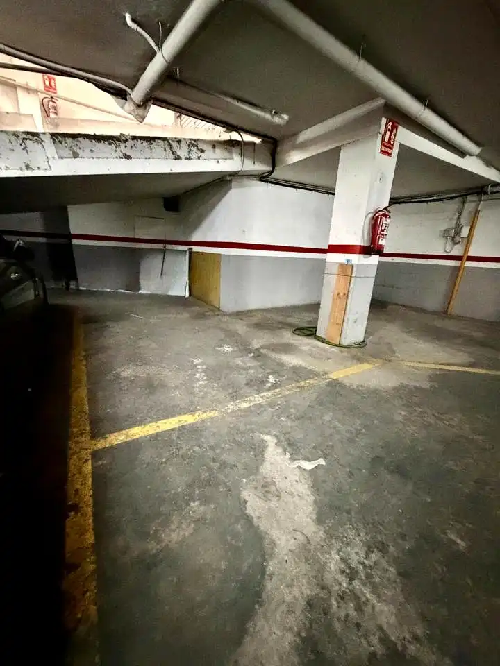 Parking à vendre à Enrique Granados, imagen 8